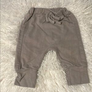 Kate Quinn Cozy Baby Joggers in Light Grey